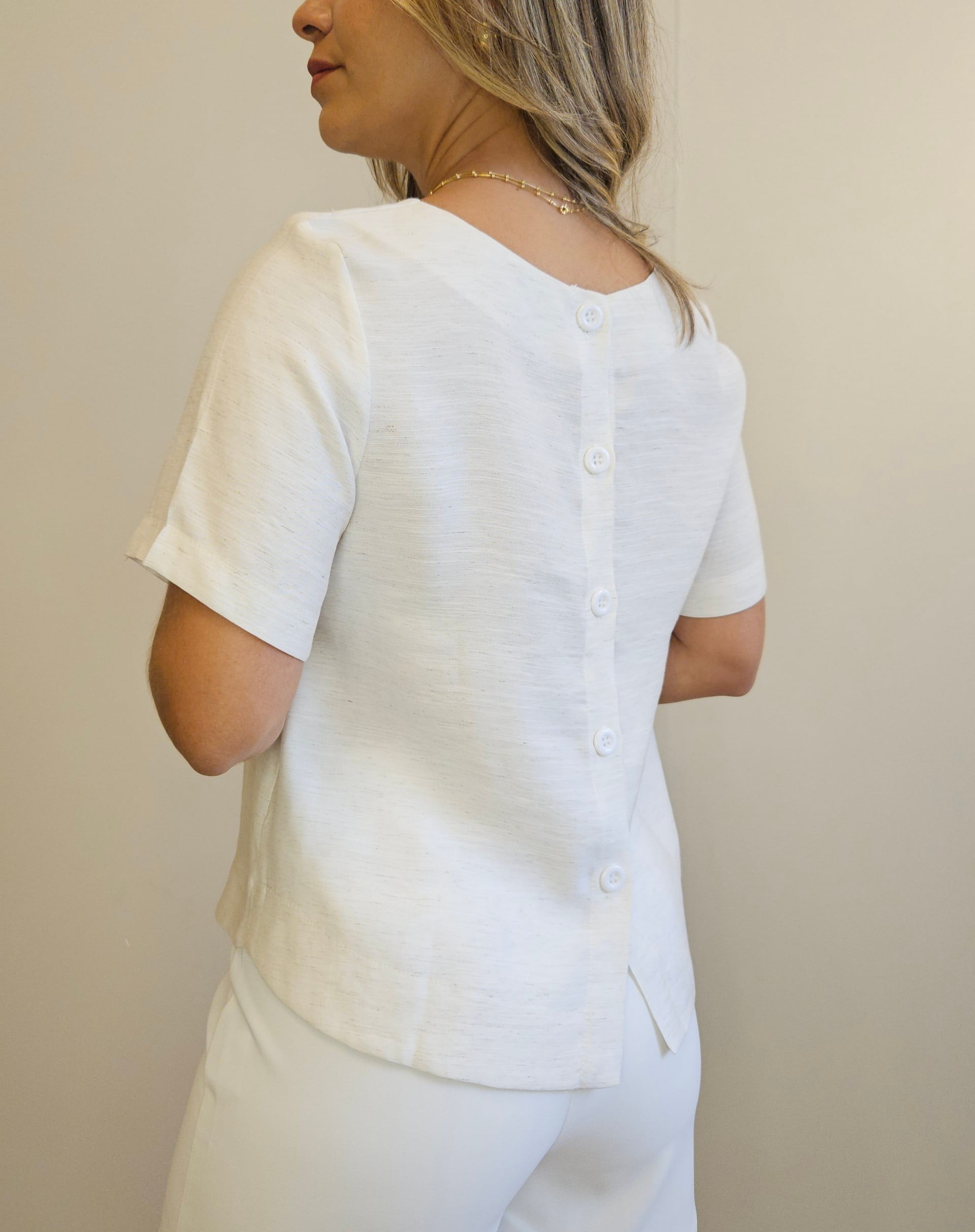 Blusa nubia em viscolinho